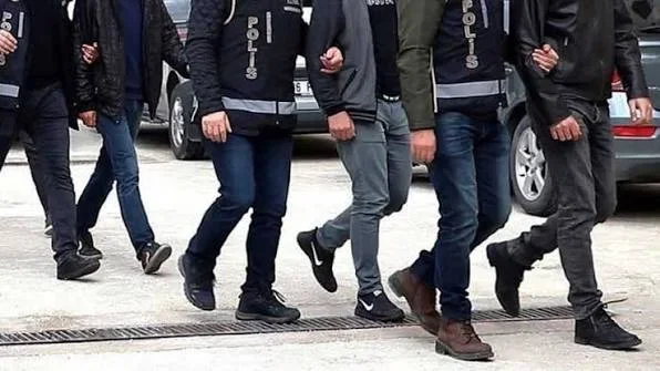 Sermaye piyasası soruşturmasında 5 şüpheli gözaltına alındı