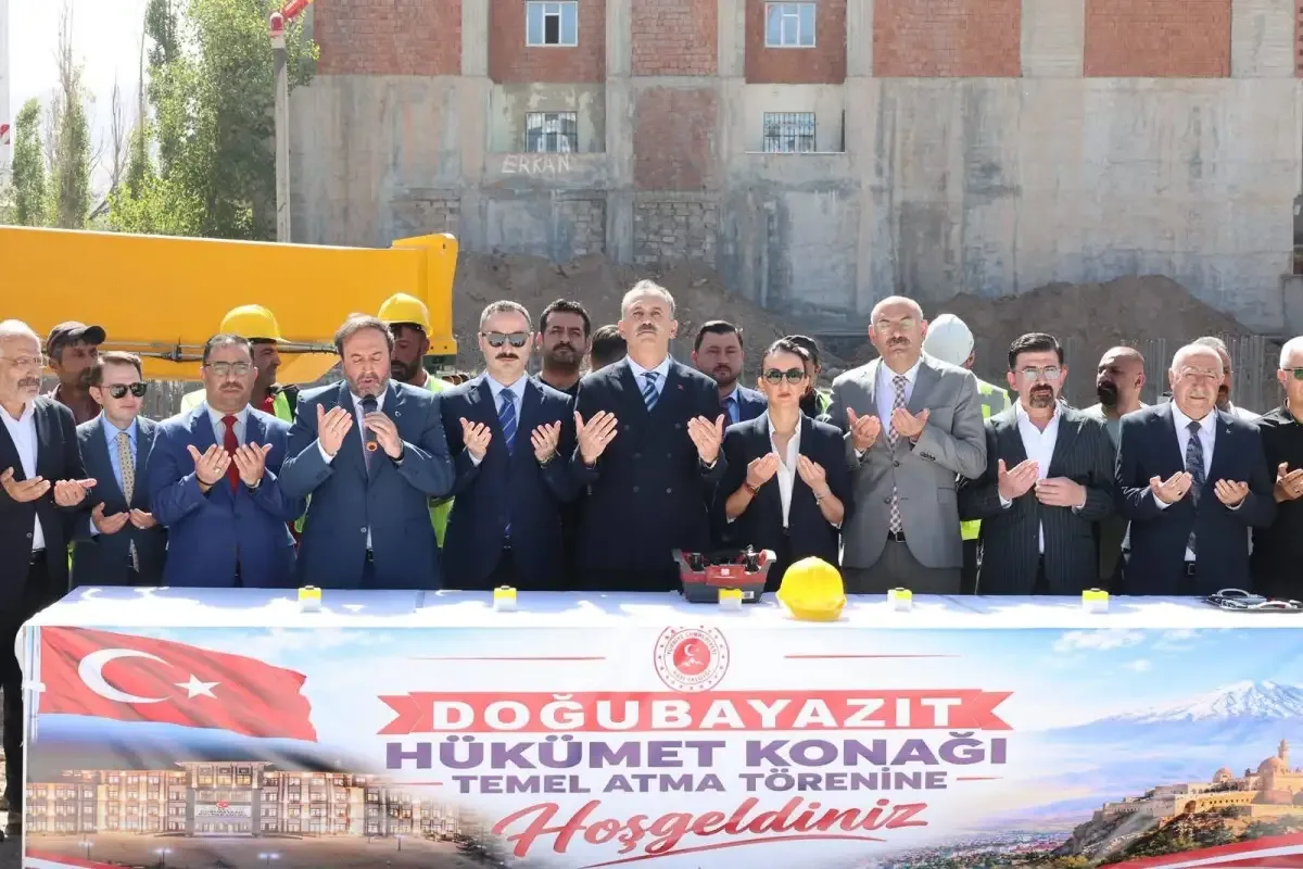 Doğubayazıt’ta yeni Hükümet Konağı’nın temeli atıldı