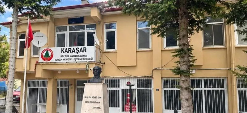 Beypazarı’nın eski beldelerinden Karaşar Belediye binası Dernek merkezi oldu